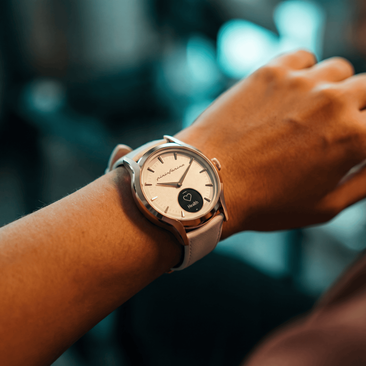 Pininfarina Pura Hybrid Smartwatch - Luce Gold - Pininfarina Hybrid Watches EU