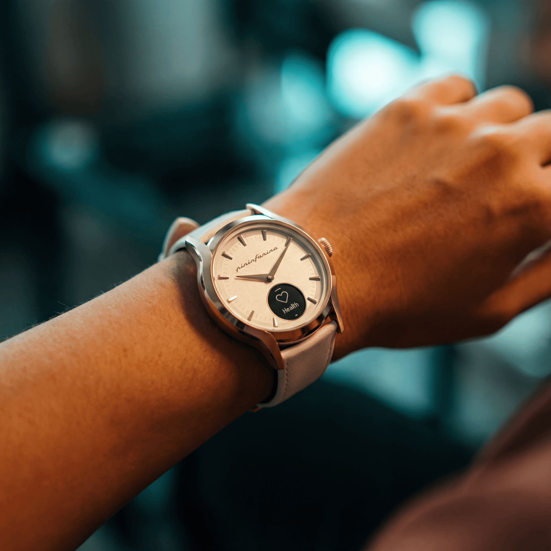 Pininfarina Pura Hybrid Smartwatch - Luce Gold - Pininfarina Hybrid Watches EU